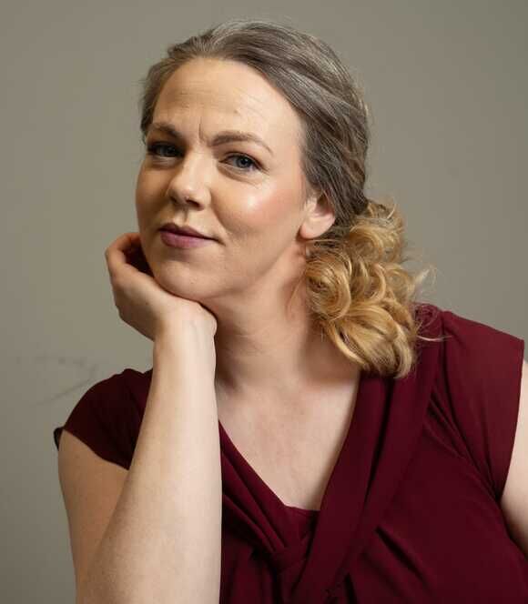 Anne-Marie O'Brien Anne-Marie O'Brien